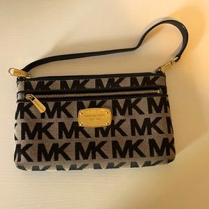 Michael Kors wristlet